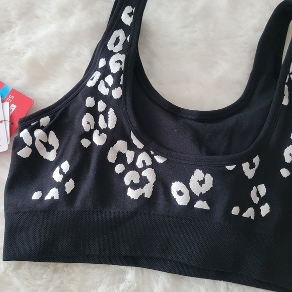 PUMA BRAND NEW SPORT BRA SIZE S - Picture 4 of 4